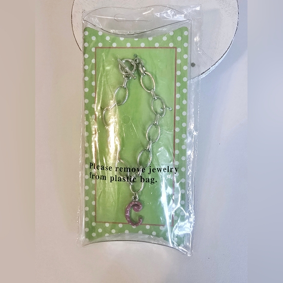 ⭐️ C, Silver Toned Oval Link Toggle Clasp Bracelet, Letter "C" Charm, Bracelet - Picture 10 of 10